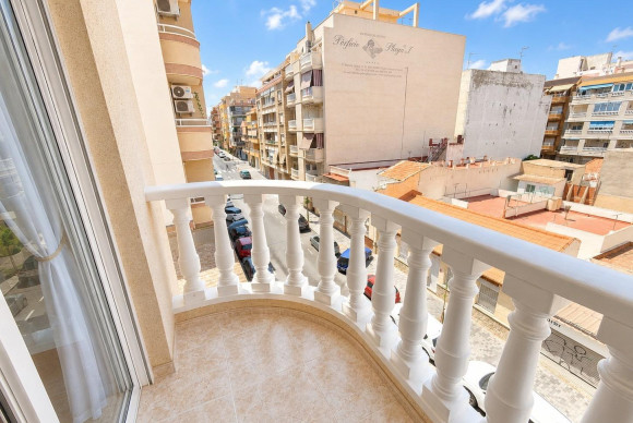 Apartment  - Resale - Torrevieja - Playa del cura