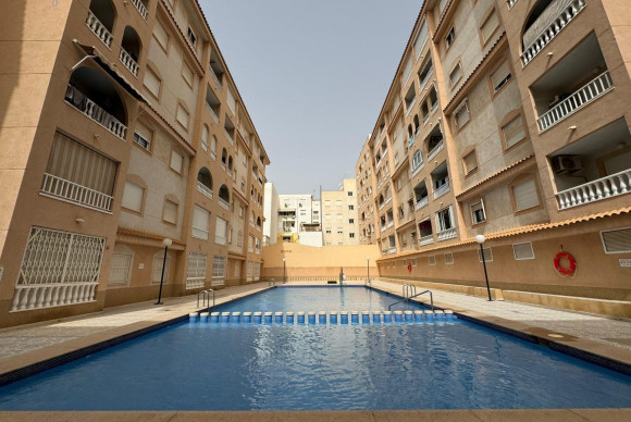 Apartment  - Resale - Torrevieja - Playa del cura