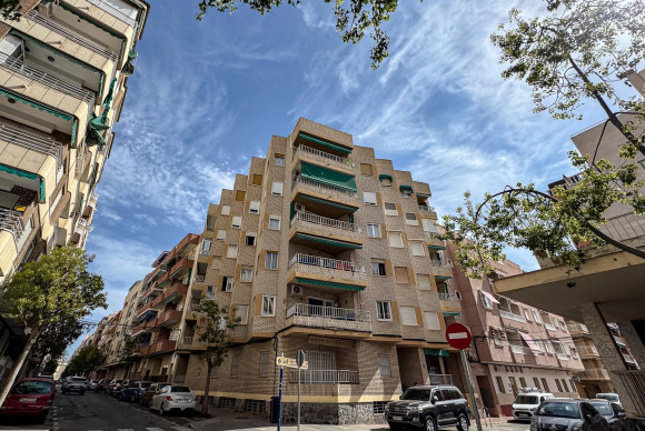 Apartment  - Resale - Torrevieja - Playa del cura