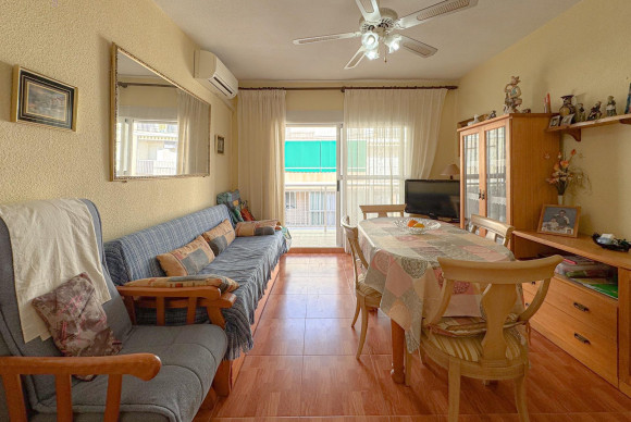 Apartment  - Resale - Torrevieja - Playa del cura