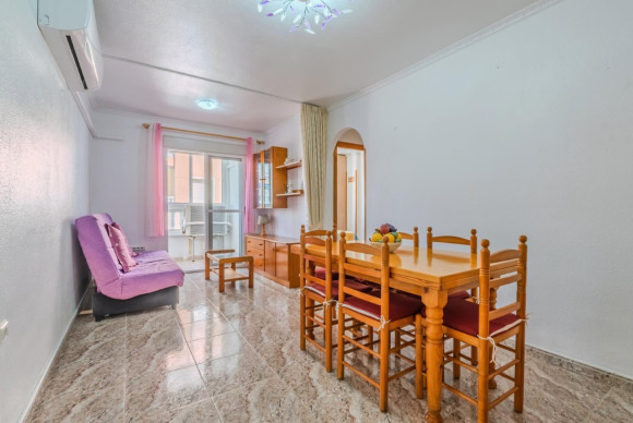 Apartment  - Resale - Torrevieja - Playa del Cura