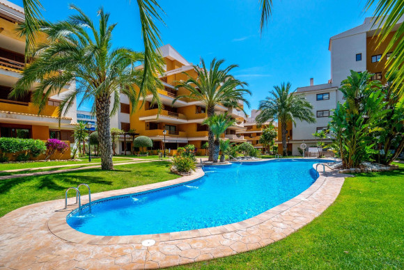 Apartment  - Resale - Torrevieja - Punta prima