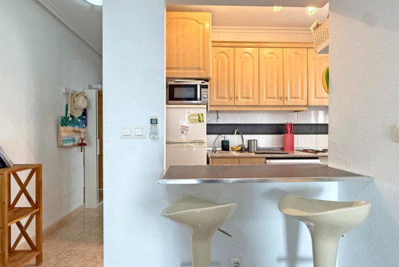 Apartment  - Resale - Torrevieja - Torrevieja - Centre