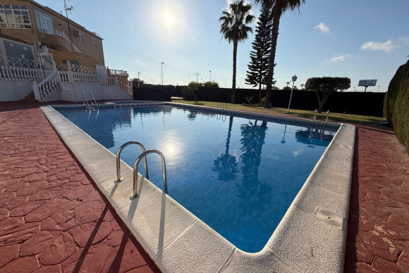 Apartment  - Resale - Torrevieja - Torrevieja