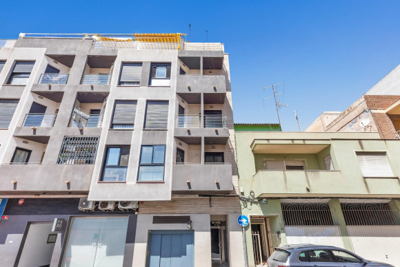 Apartment  - Resale - Torrevieja - torrevieja