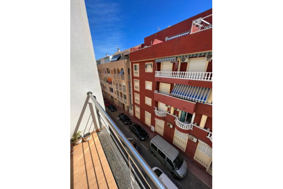 Apartment  - Resale - Torrevieja - torrevieja