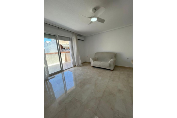 Apartment  - Resale - Torrevieja - torrevieja