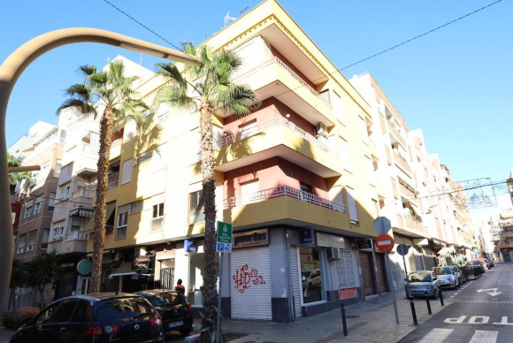 Apartment  - Resale - Torrevieja - torrevieja