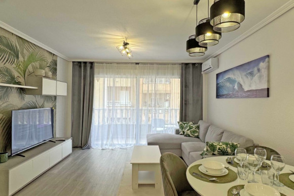 Apartment  - Resale - Torrevieja - Torrevieja