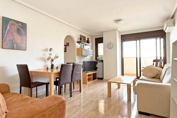 Apartment  - Resale - Torrevieja - Torrevieja