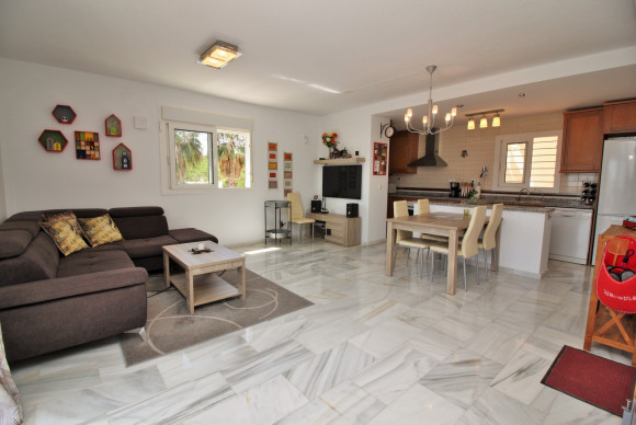 Apartment  - Resale - Villamartin - Villamartin