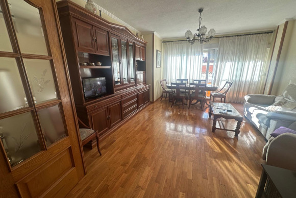 Appartement  - Herverkoop - Alicante - Alicante