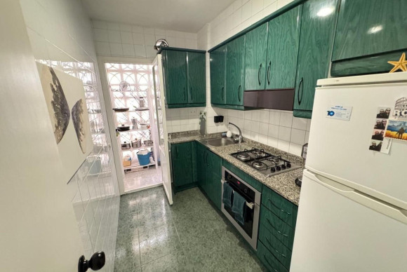 Appartement  - Herverkoop - Alicante - Carolinas Altas