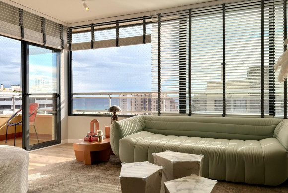 Appartement  - Herverkoop - Alicante - Pau V