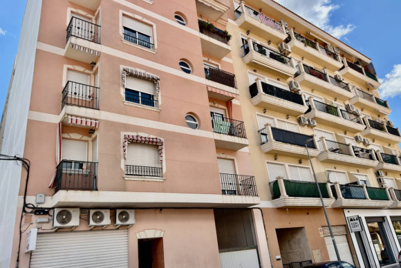 Appartement  - Herverkoop - Almoradí - Almoradí