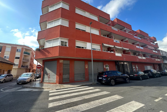 Appartement  - Herverkoop - Almoradí - Almoradí