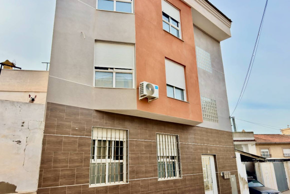 Appartement  - Herverkoop - Benijofar - Benijofar