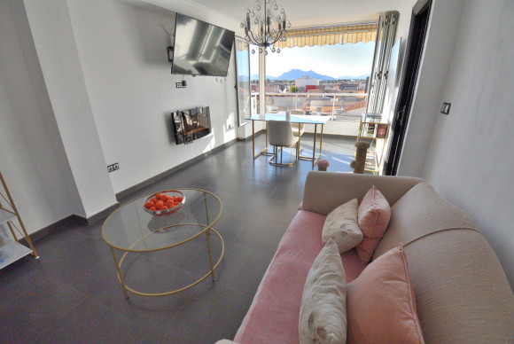 Appartement  - Herverkoop - Daya Nueva - Daya Nueva - Town