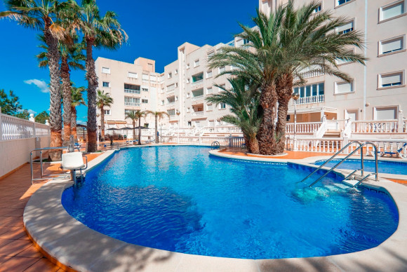 Appartement  - Herverkoop - Guardamar del Segura - El Eden