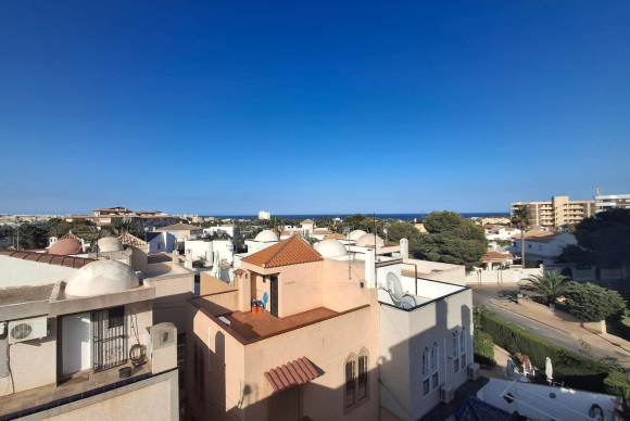 Appartement  - Herverkoop - Orihuela Costa - B156723