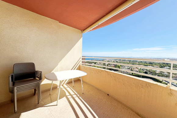 Appartement  - Herverkoop - Orihuela Costa - Dehesa de Campoamor