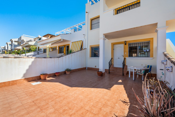 Appartement  - Herverkoop - Orihuela Costa - Entre Naranjos Vistabella