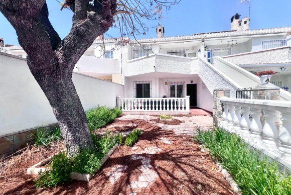Appartement - Herverkoop - Orihuela Costa - La Regia