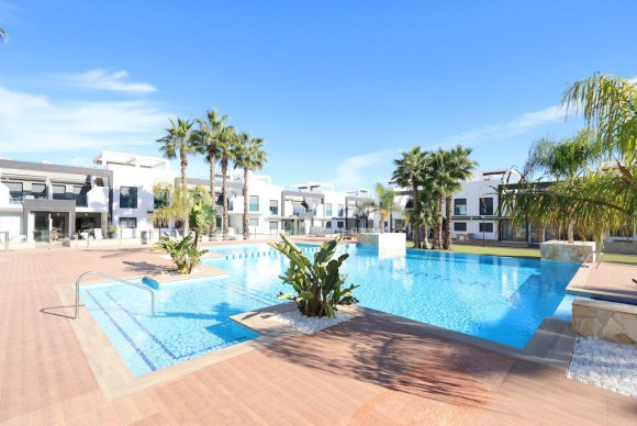 Appartement  - Herverkoop - Orihuela Costa - La Zenia