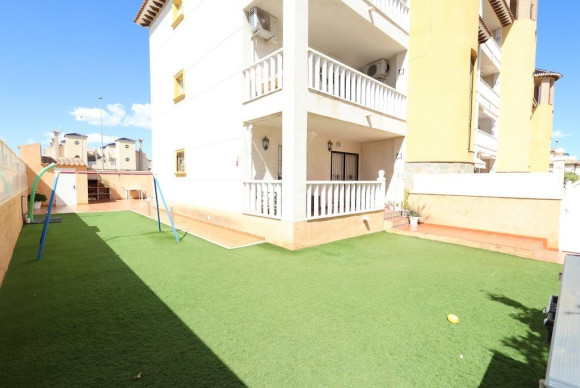 Appartement  - Herverkoop - Orihuela Costa - Lomas de Cabo Roig