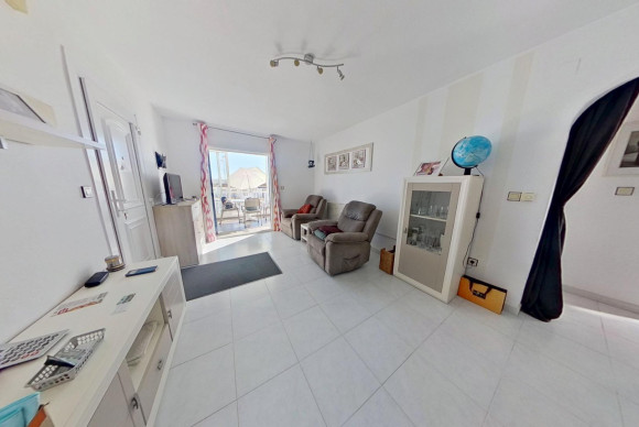 Appartement  - Herverkoop - Orihuela Costa - Los Almendros-La Florida