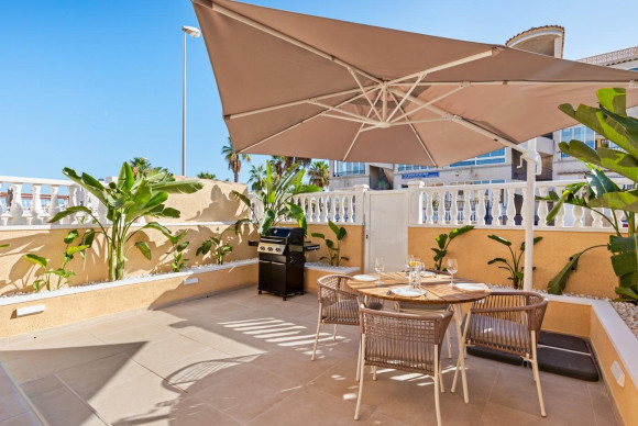 Appartement  - Herverkoop - Orihuela Costa - Urbanización Perla del Mar