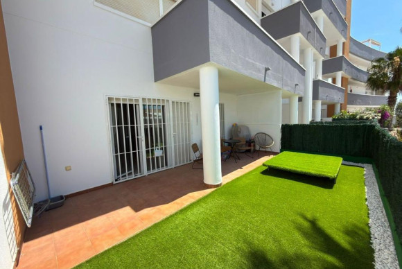 Appartement  - Herverkoop - Orihuela - Orihuela