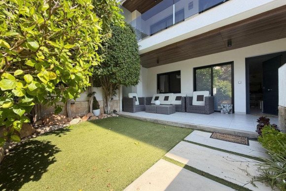Appartement  - Herverkoop - Orihuela - Orihuela
