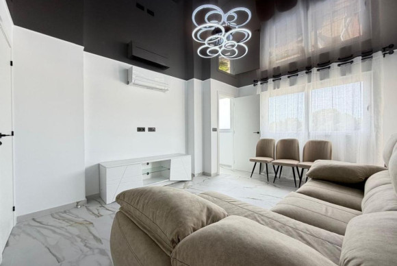 Appartement  - Herverkoop - Orihuela - Orihuela