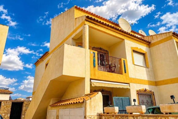 Appartement  - Herverkoop - Orihuela - Orihuela