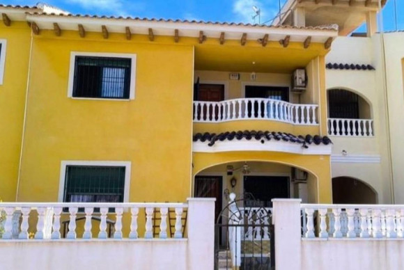 Appartement  - Herverkoop - Rojales - Rojales