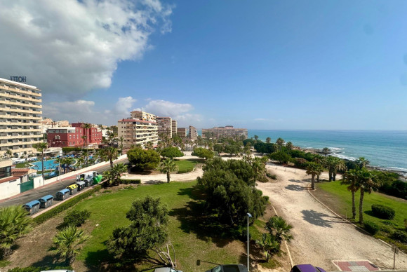 Appartement  - Herverkoop - Torrevieja - Cabo cervera