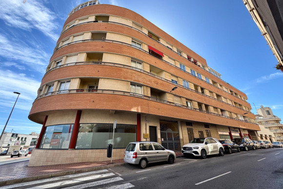 Appartement  - Herverkoop - Torrevieja - Centro