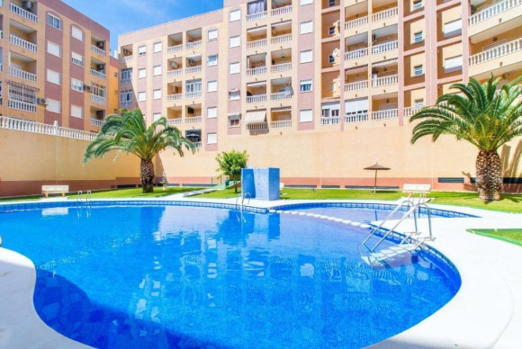 Appartement  - Herverkoop - Torrevieja - Centro