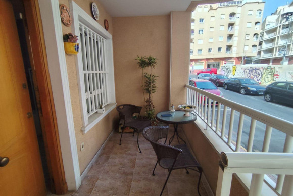 Appartement  - Herverkoop - Torrevieja - Estacion de autobuses