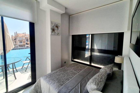 Appartement  - Herverkoop - Torrevieja - Estacion de autobuses