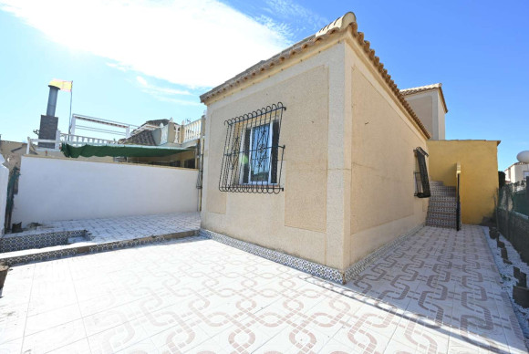 Appartement - Herverkoop - Torrevieja - Jardin del Mar