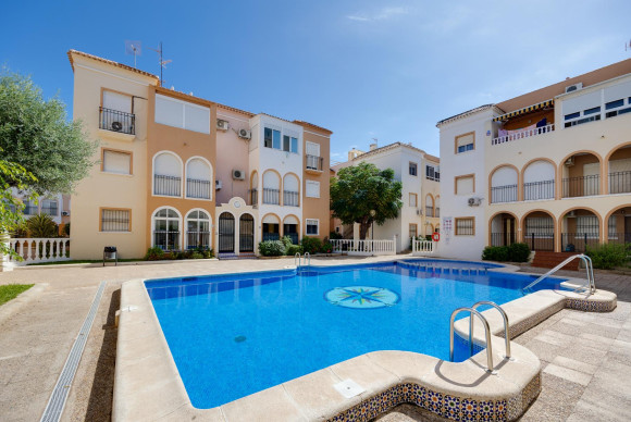 Appartement - Herverkoop - Torrevieja - JJSTS-65042