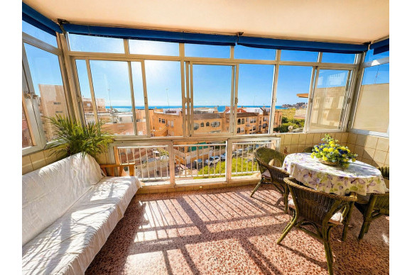 Appartement  - Herverkoop - Torrevieja - La Mata