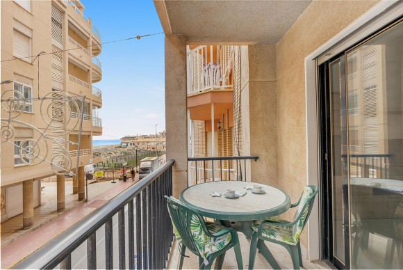 Appartement - Herverkoop - Torrevieja - La Mata