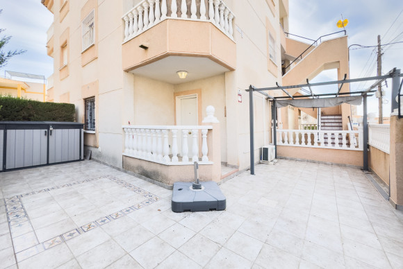 Appartement  - Herverkoop - Torrevieja - Los Frutales