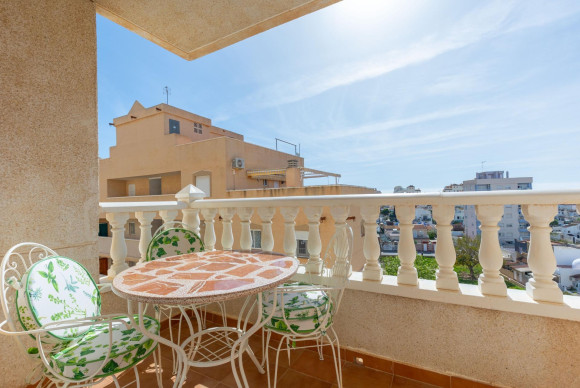 Appartement  - Herverkoop - Torrevieja - Nueva Torrevieja
