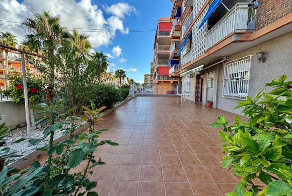 Appartement  - Herverkoop - Torrevieja - Playa de los Naufragos