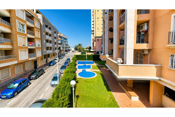 Appartement  - Herverkoop - Torrevieja - Playa Los Locos