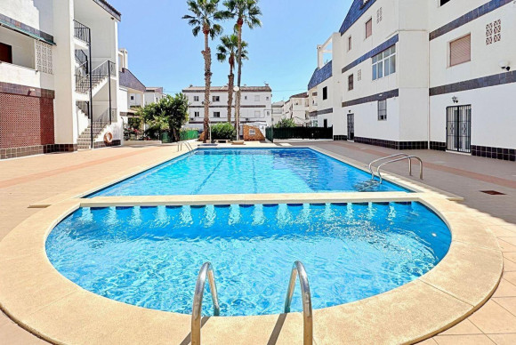 Appartement  - Herverkoop - Torrevieja - Punta prima